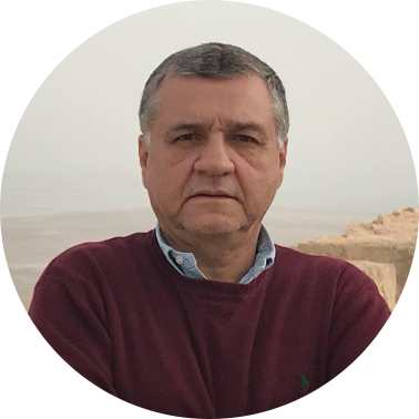 Dr. Roberto Prado